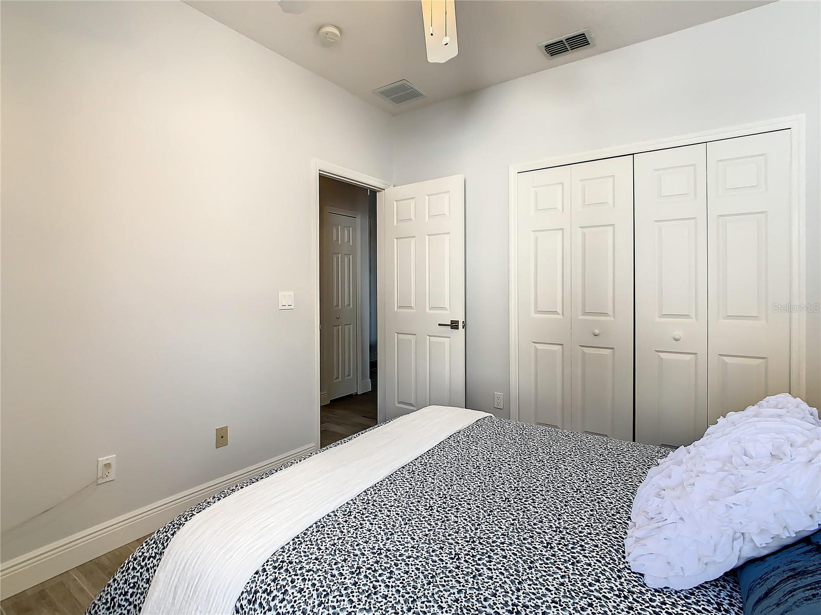 Image 41 of 68 For 223 Knollwood Drive