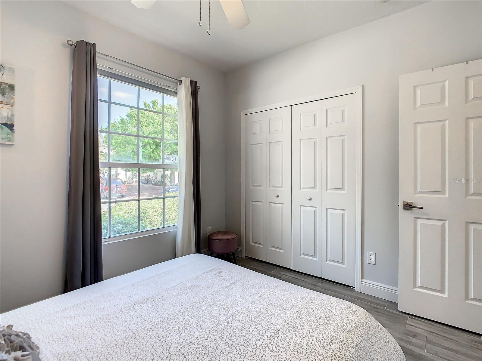 Image 43 of 68 For 223 Knollwood Drive