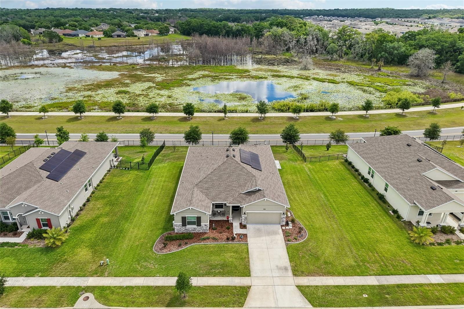 Listing photo id 43 for 6049 Claystone Way