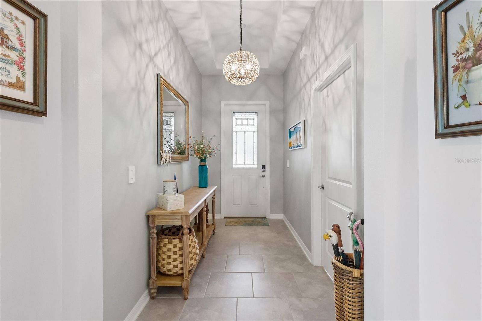 Listing photo id 4 for 6049 Claystone Way