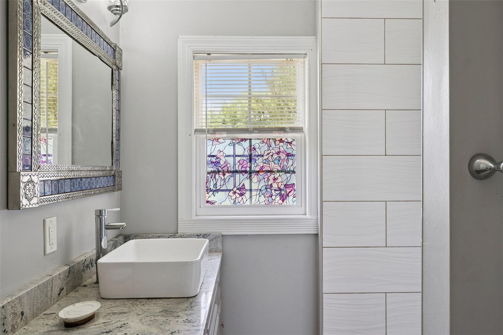 Image 24 of 48 For 1628 Grove Street