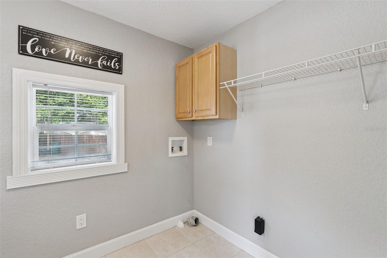 Image 27 of 48 For 1628 Grove Street