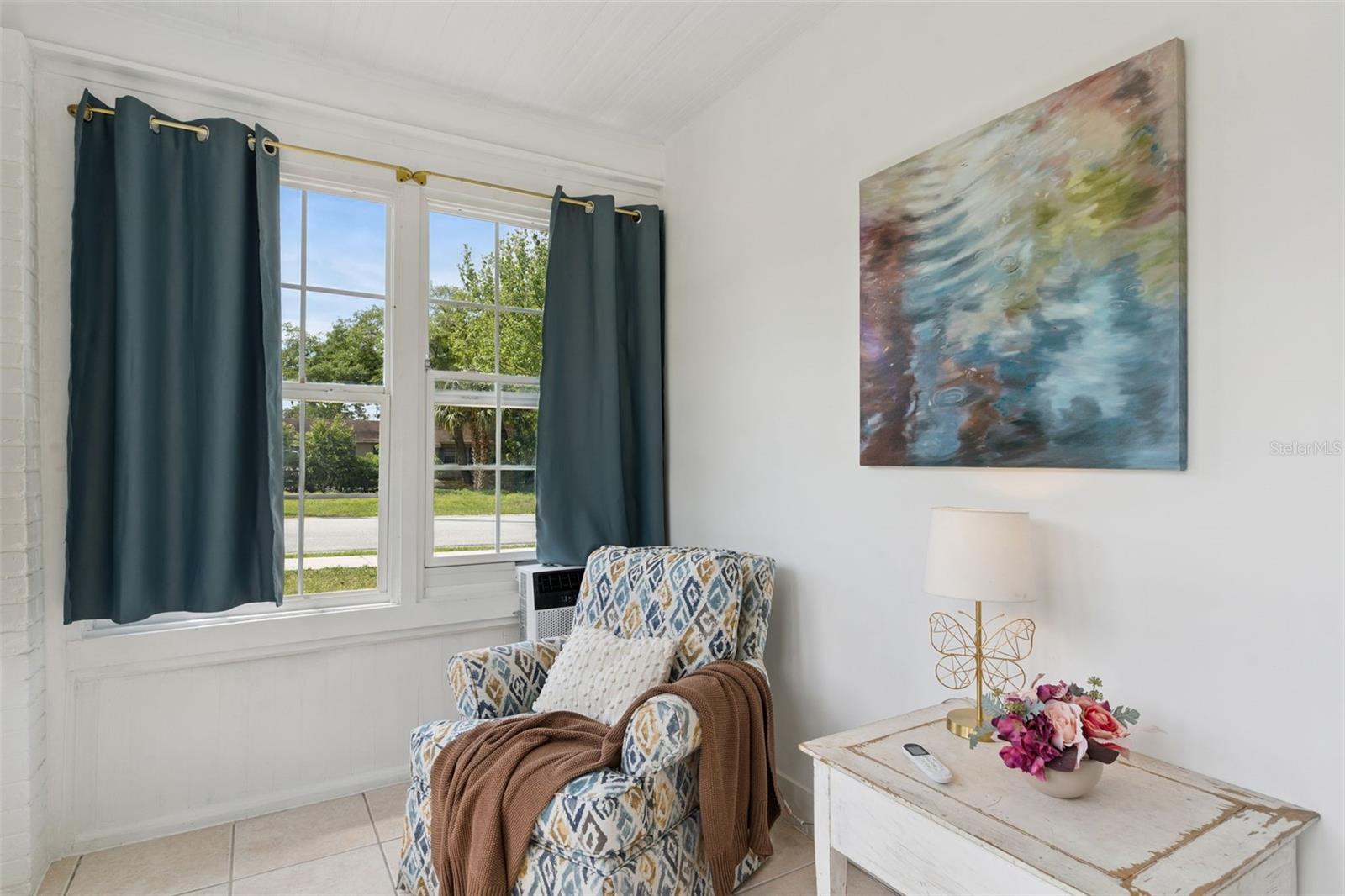 Image 29 of 48 For 1628 Grove Street