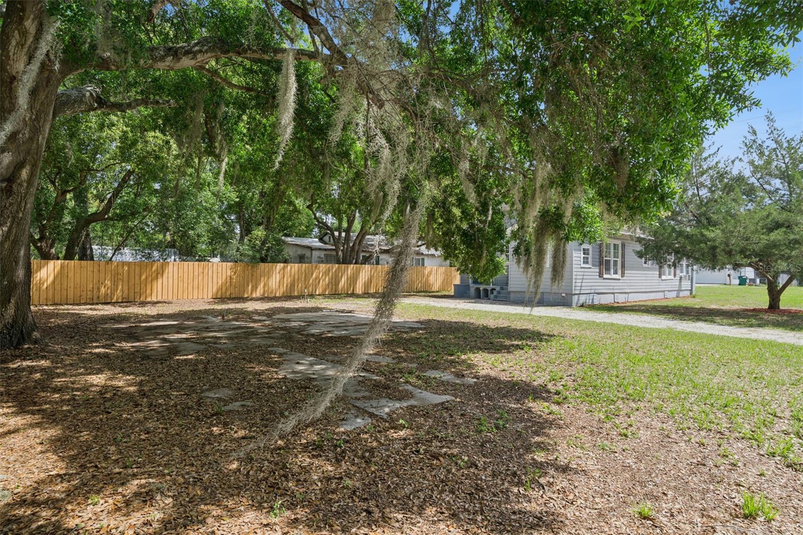 Image 34 of 48 For 1628 Grove Street