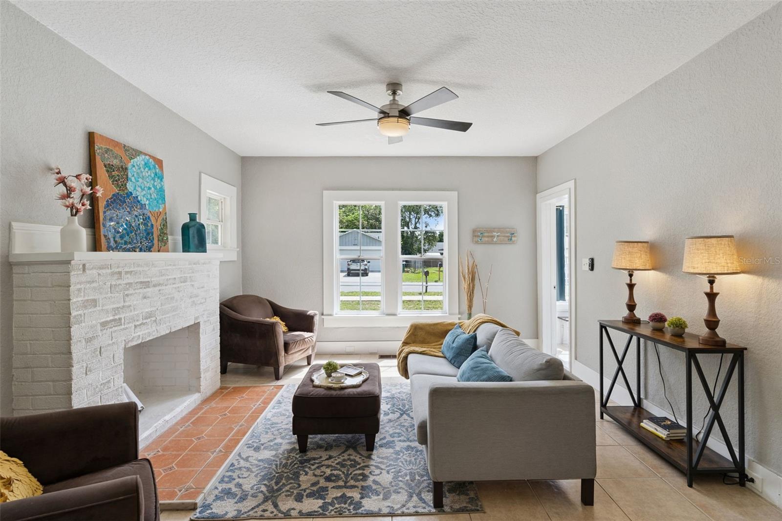 Image 5 of 48 For 1628 Grove Street