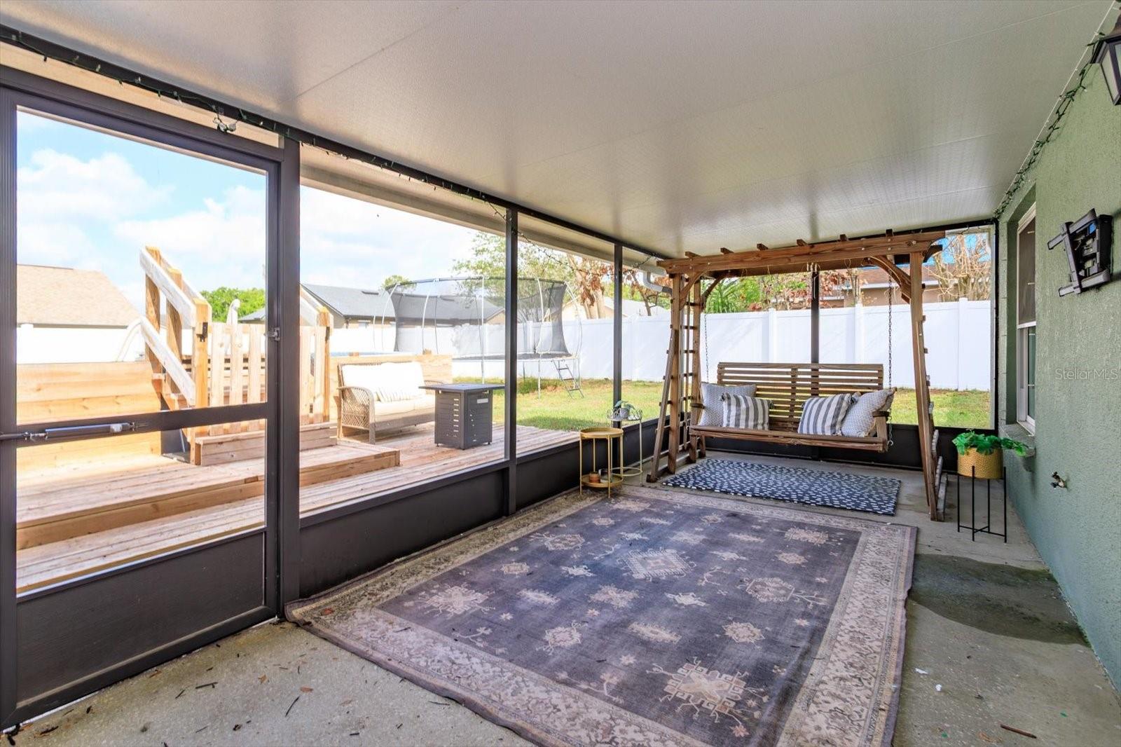 Image 21 of 23 For 1044 Arbor Hill Circle