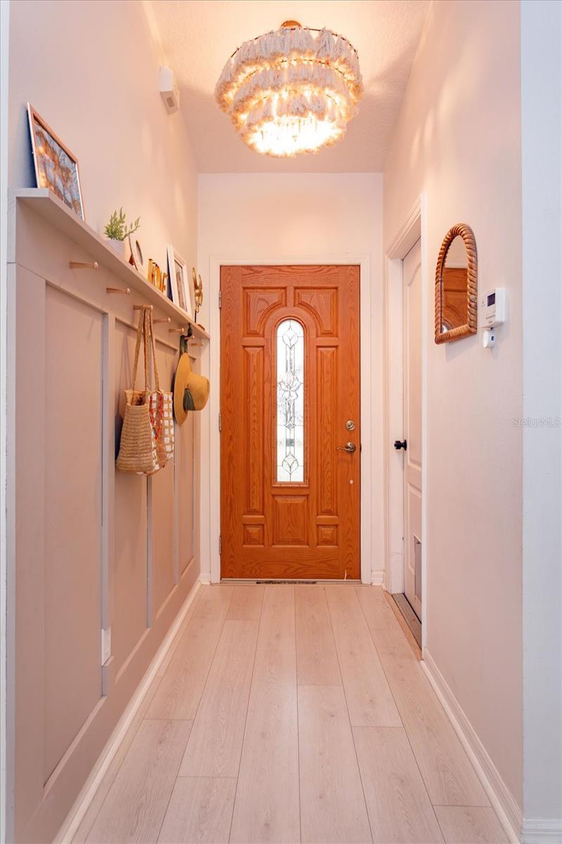 Image 3 of 23 For 1044 Arbor Hill Circle