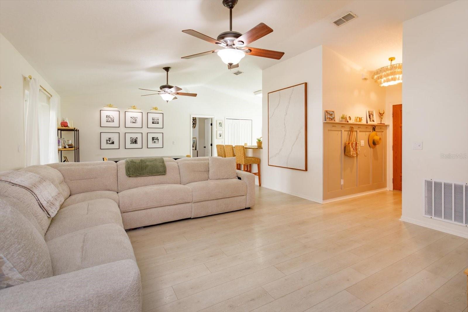 Image 7 of 23 For 1044 Arbor Hill Circle