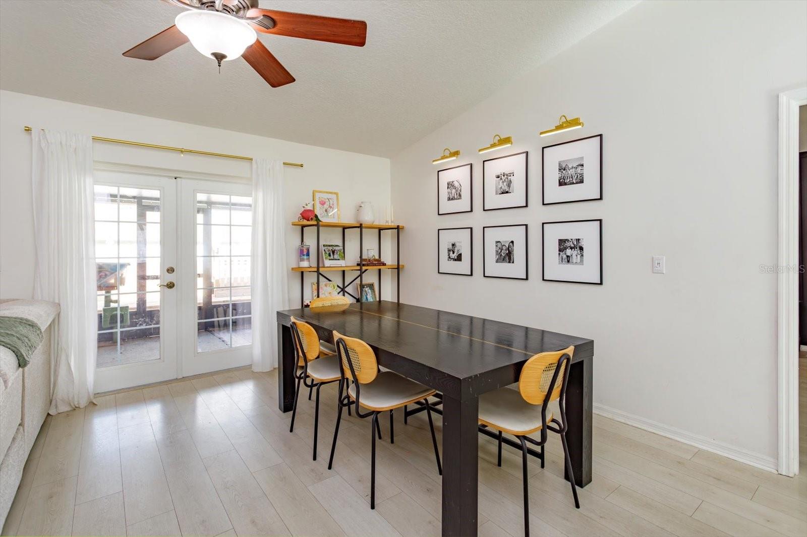 Image 9 of 23 For 1044 Arbor Hill Circle