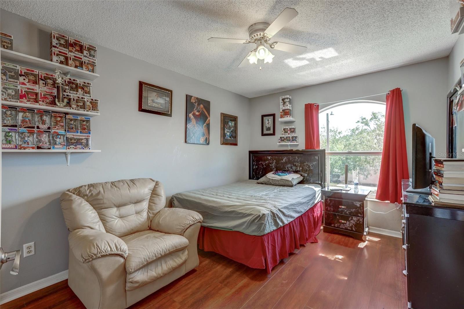 Image 33 of 42 For 1776 Bobtail Drive