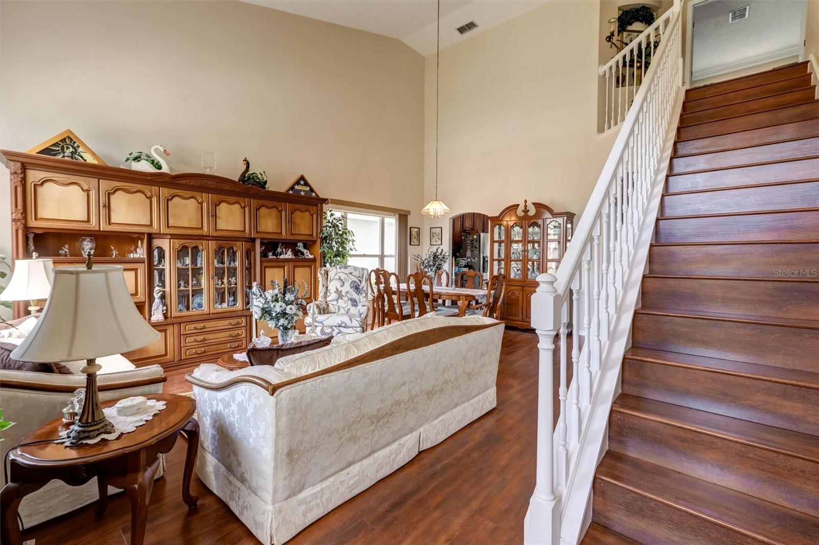 Image 4 of 42 For 1776 Bobtail Drive