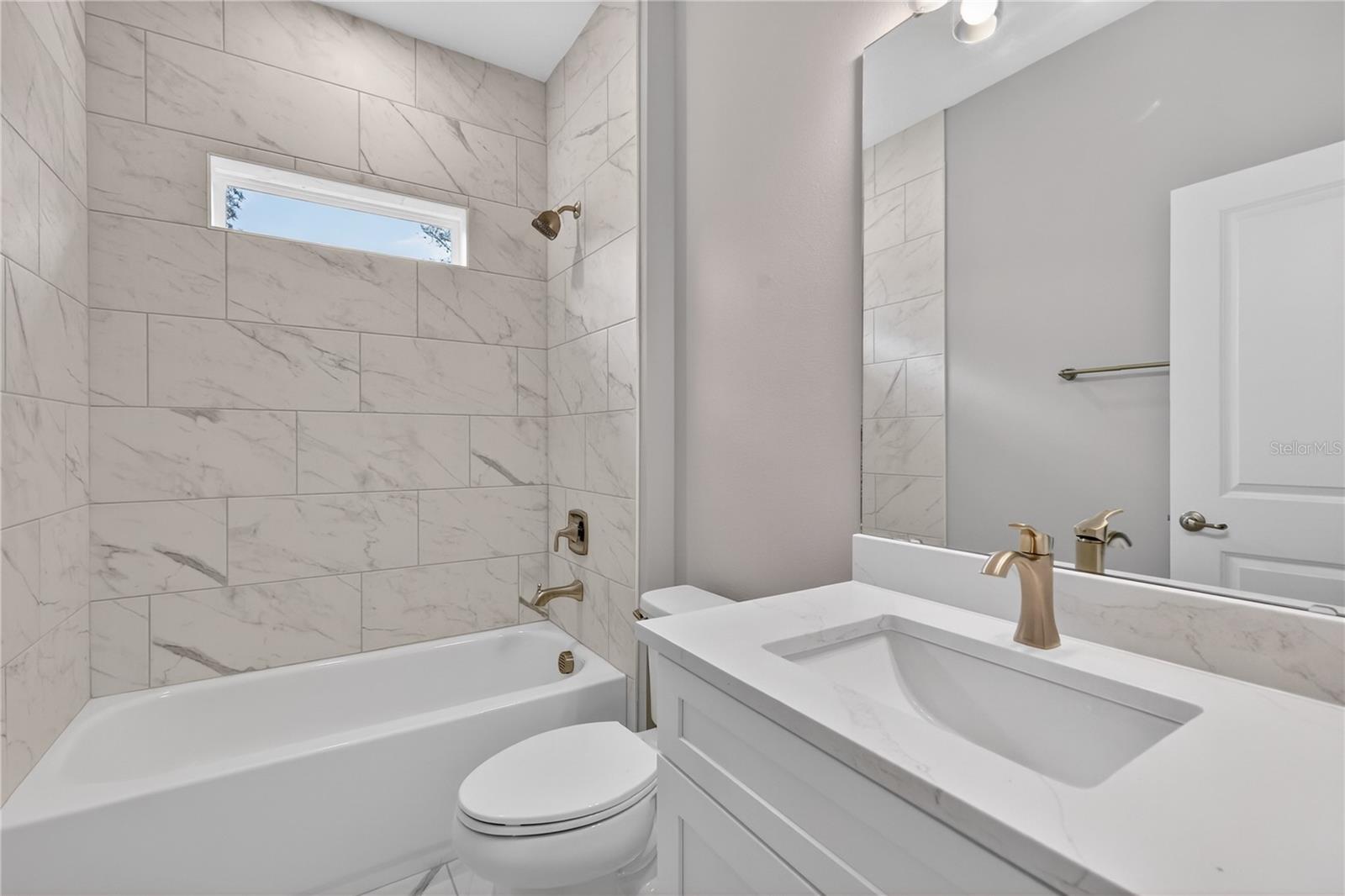 Image 25 of 48 For 30165 Bluebell Avenue