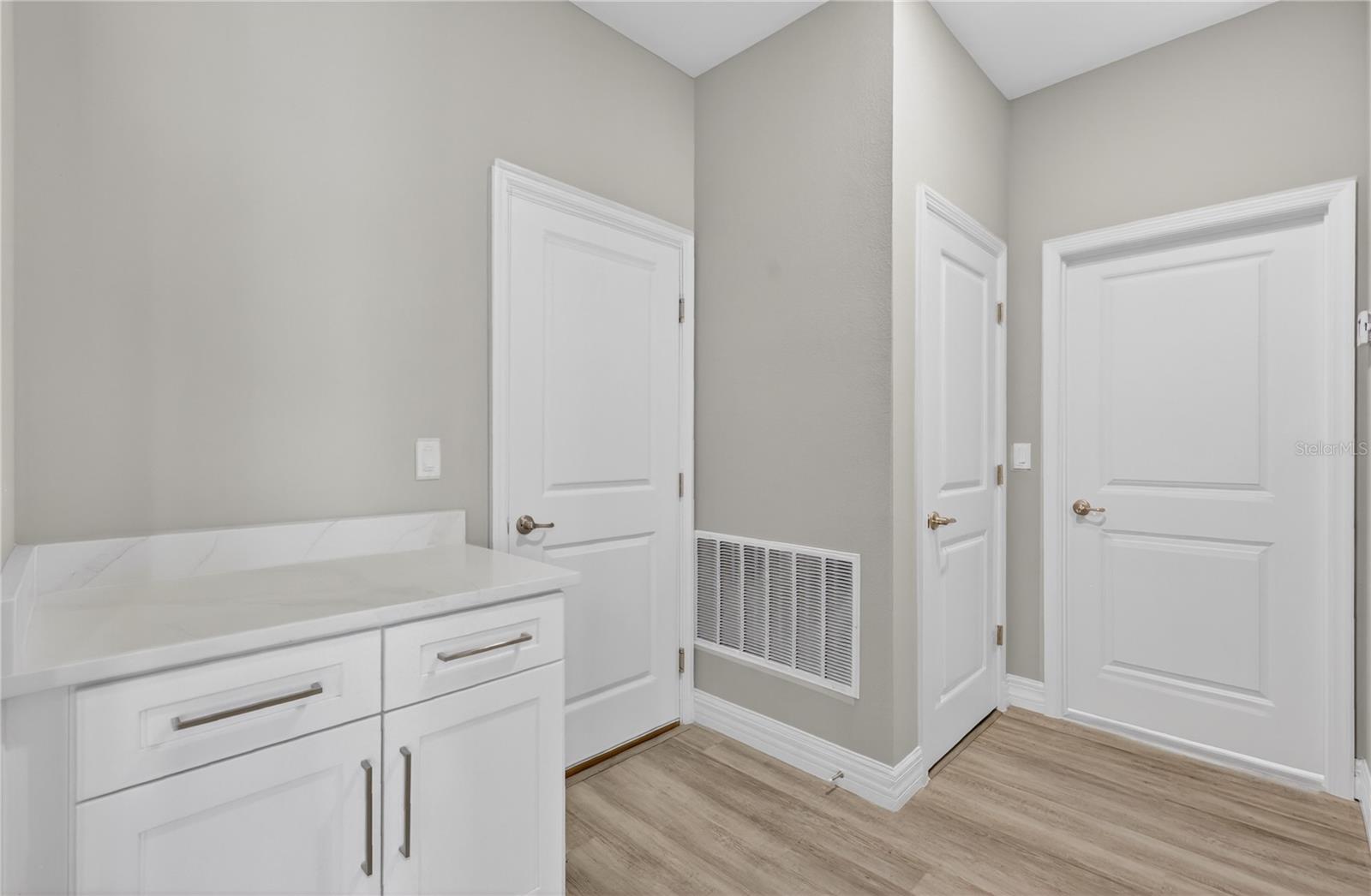 Image 28 of 48 For 30165 Bluebell Avenue