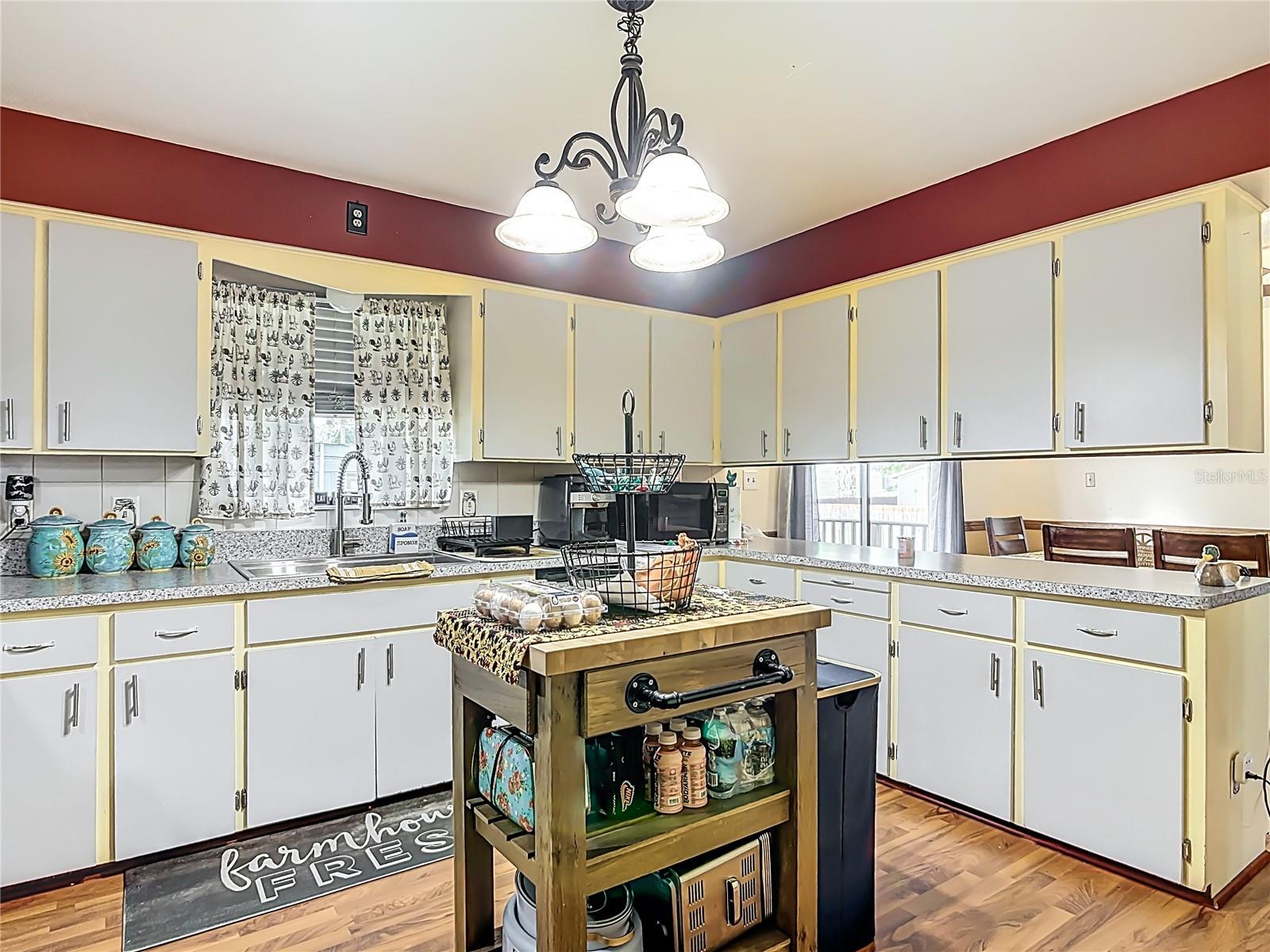 Image 19 of 50 For 24046 Bobcat Road