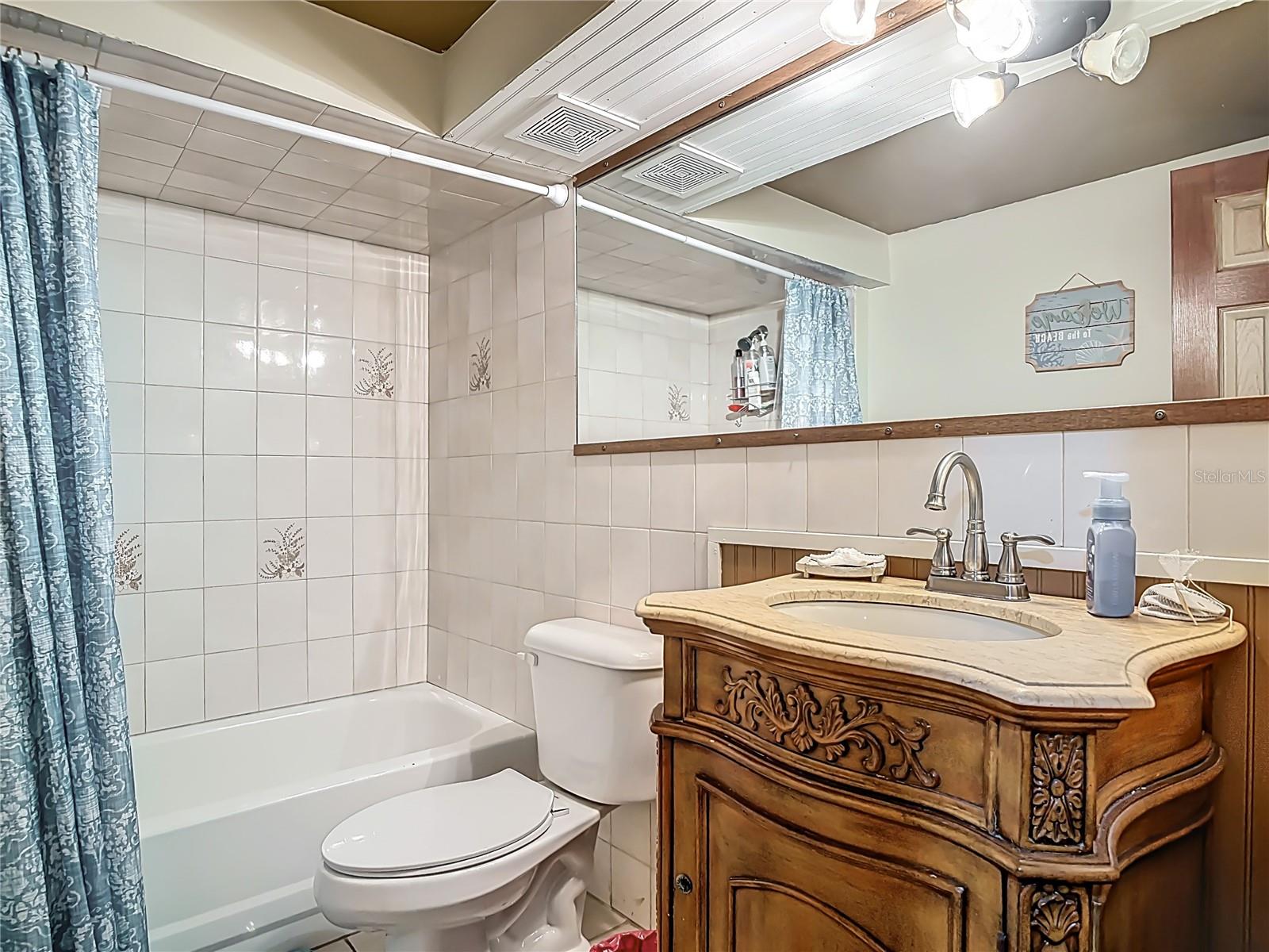 Image 26 of 50 For 24046 Bobcat Road