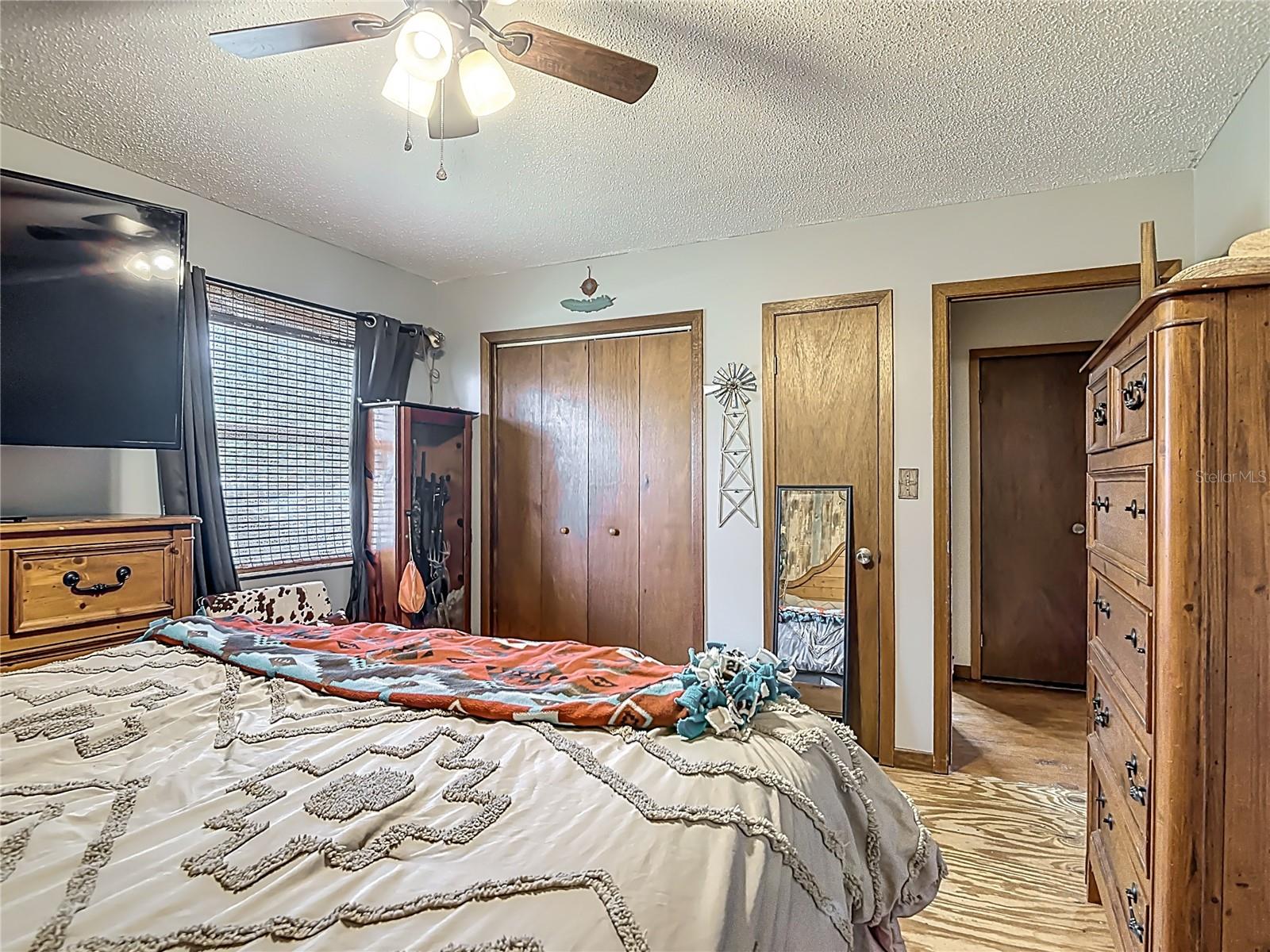 Image 29 of 50 For 24046 Bobcat Road