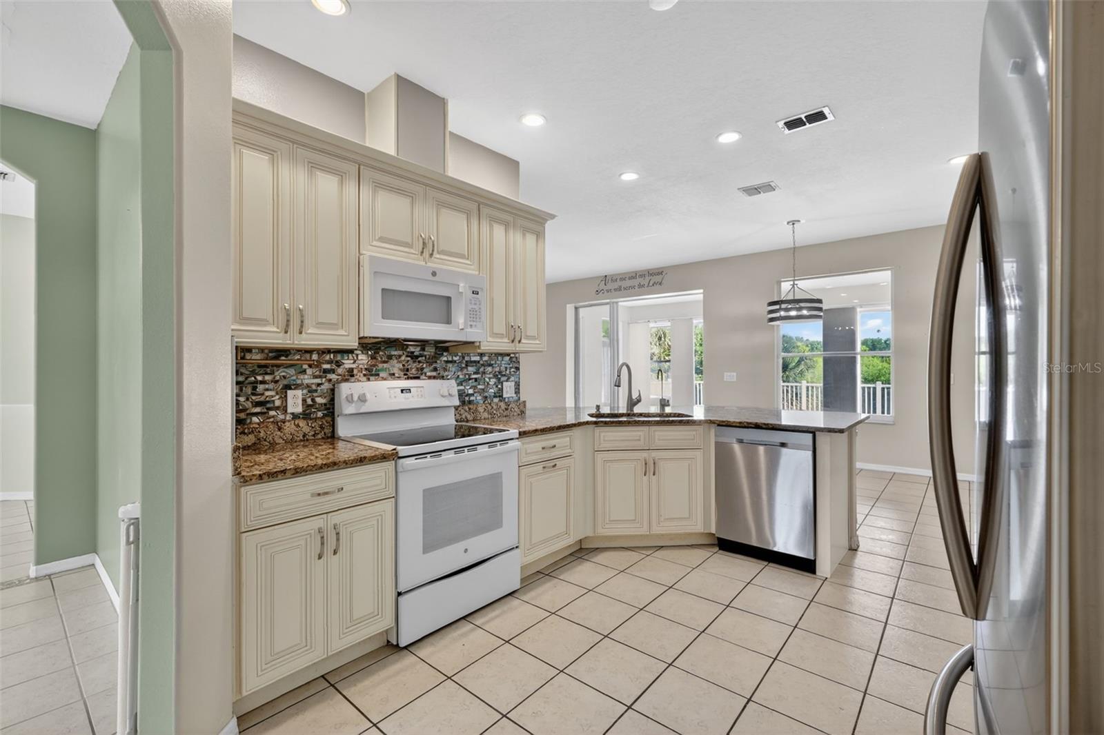 Image 9 of 37 For 14608 Eagle Eye Ct