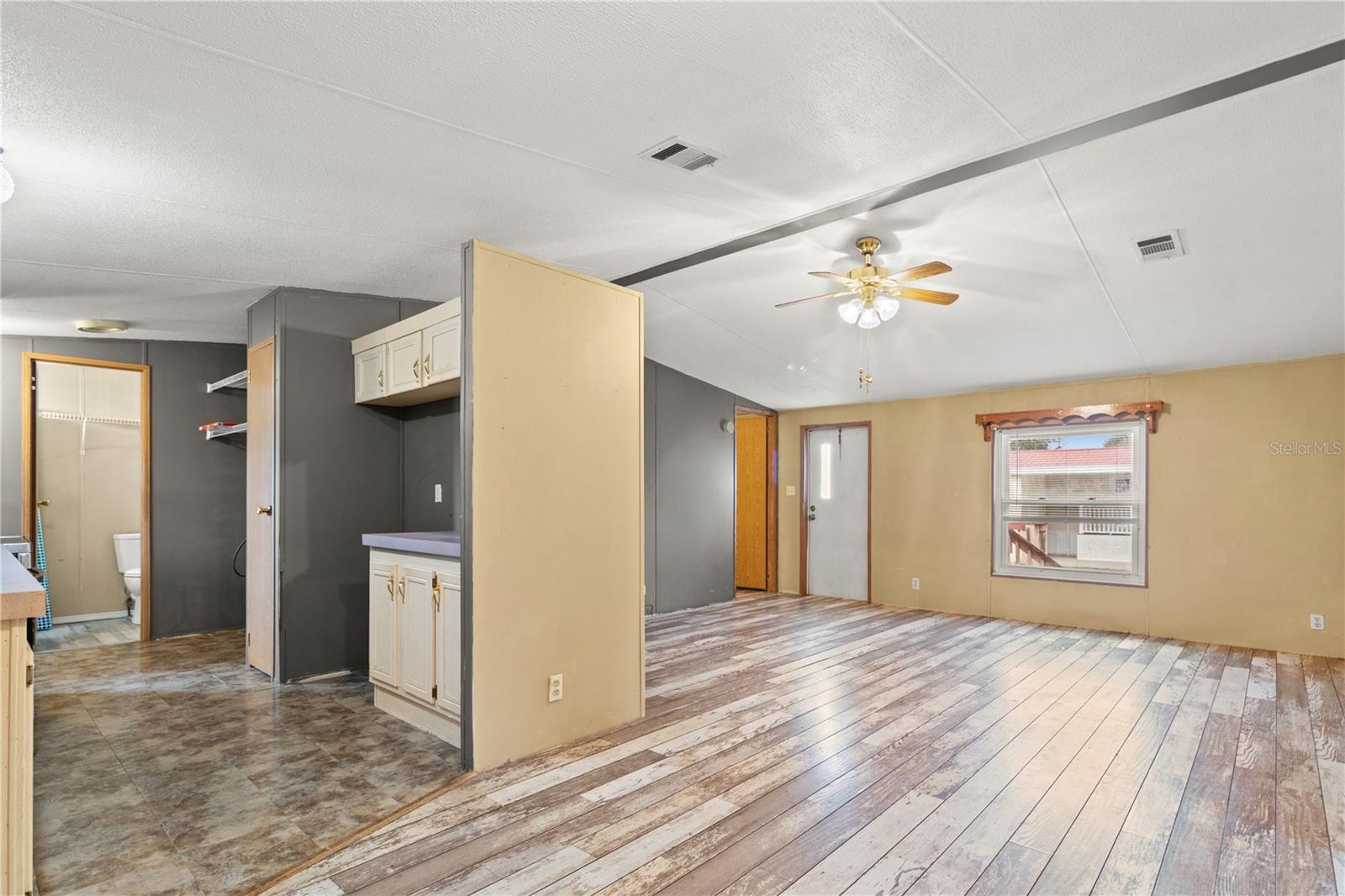 Image 2 of 37 For 1371 12th Lane