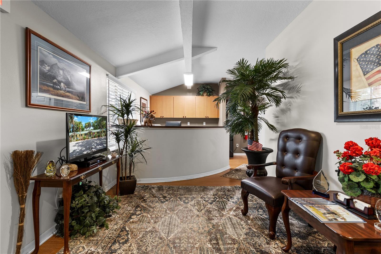 Image 12 of 43 For 107 4th Street