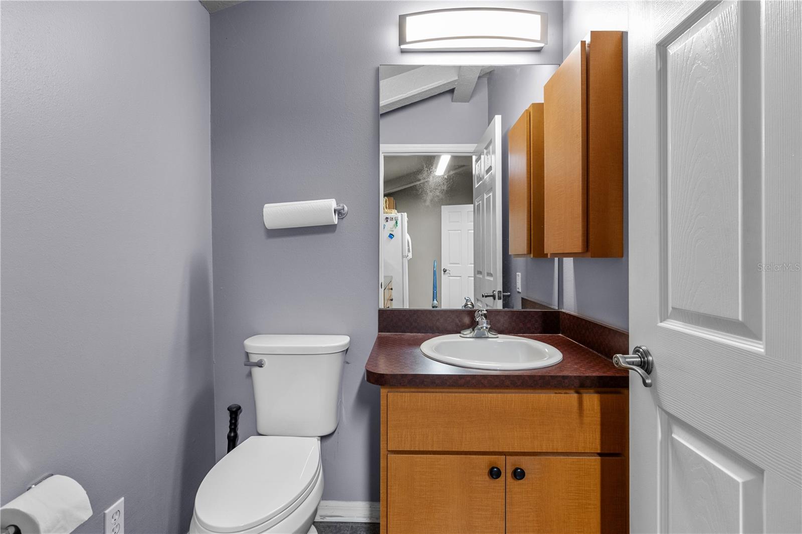 Image 20 of 43 For 107 4th Street