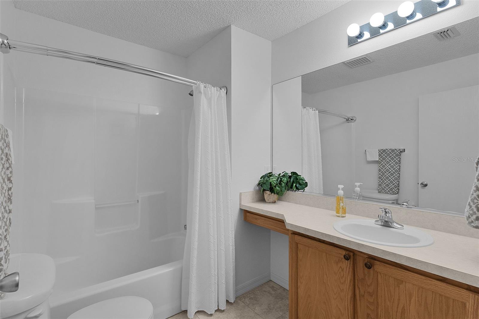 Image 18 of 33 For 8015 174th Belhaven Loop