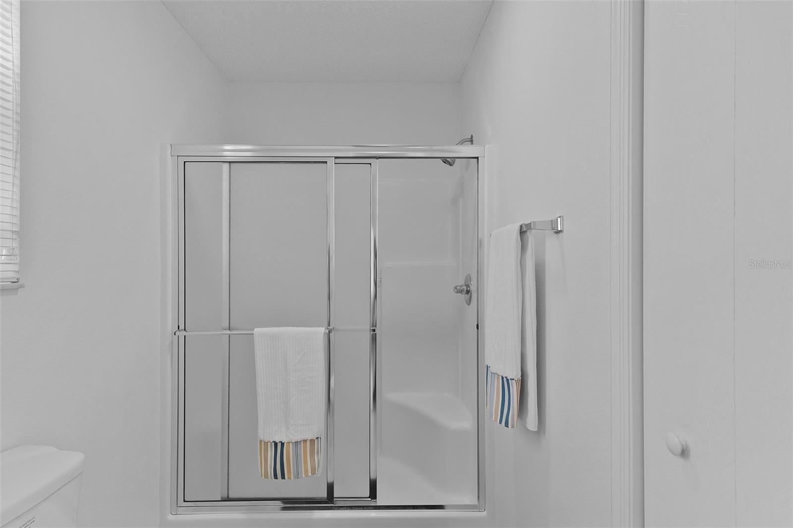 Image 23 of 33 For 8015 174th Belhaven Loop