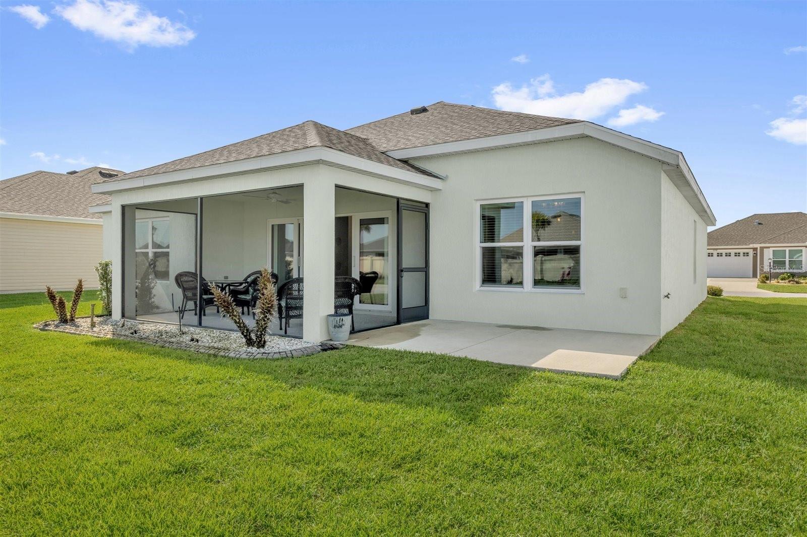 Image 27 of 39 For 2895 Osborne Street