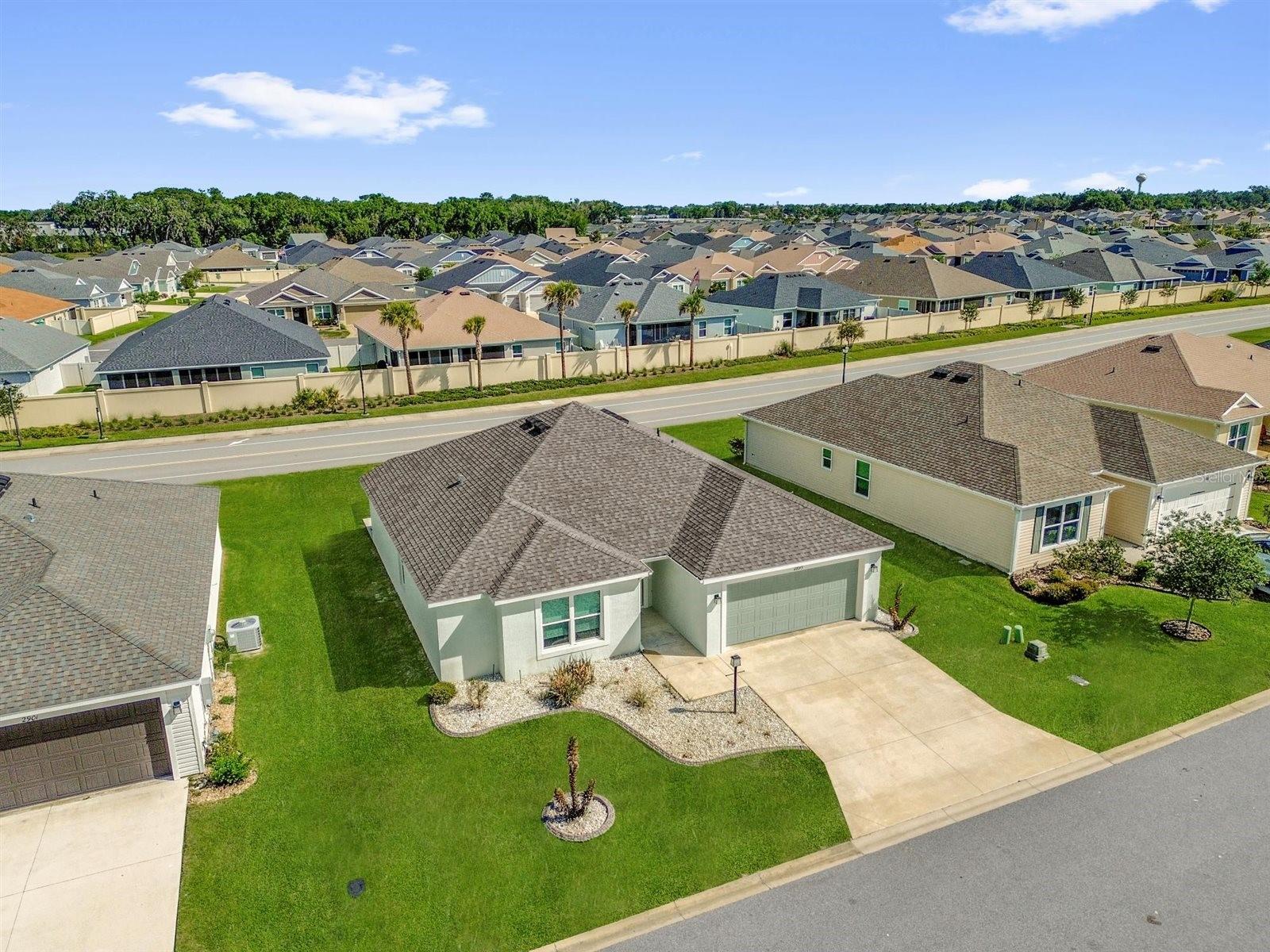 Image 35 of 39 For 2895 Osborne Street