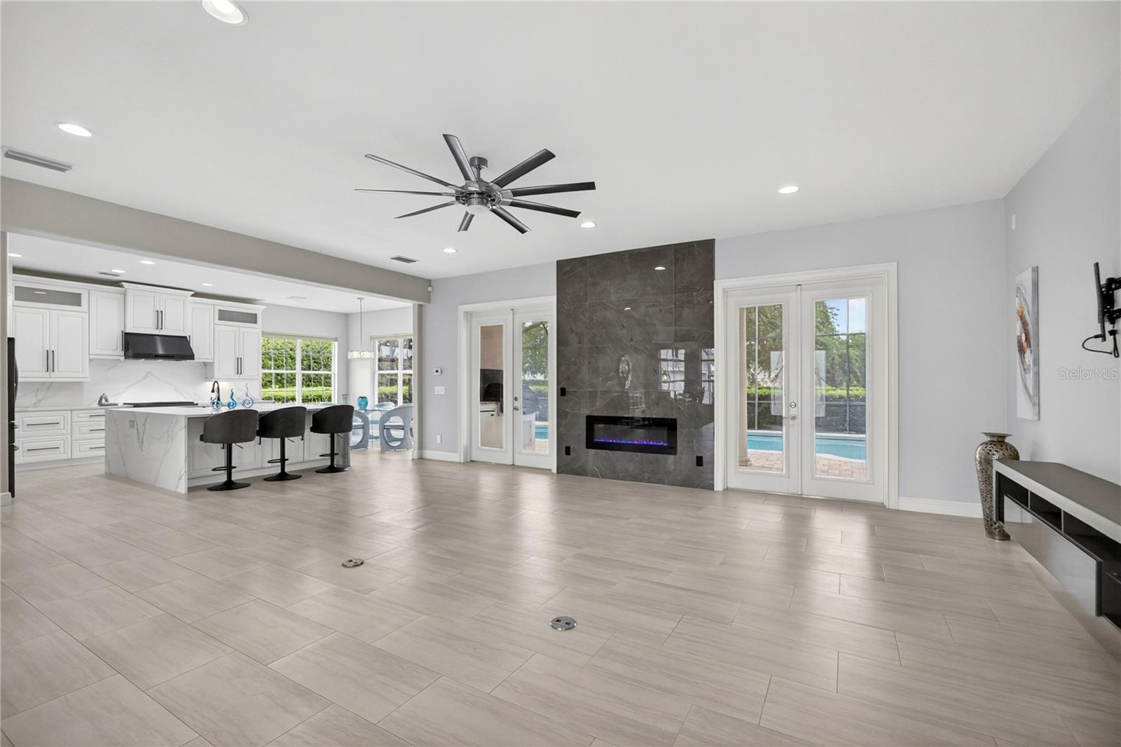 Image 13 of 71 For 1609 Kennesaw Drive