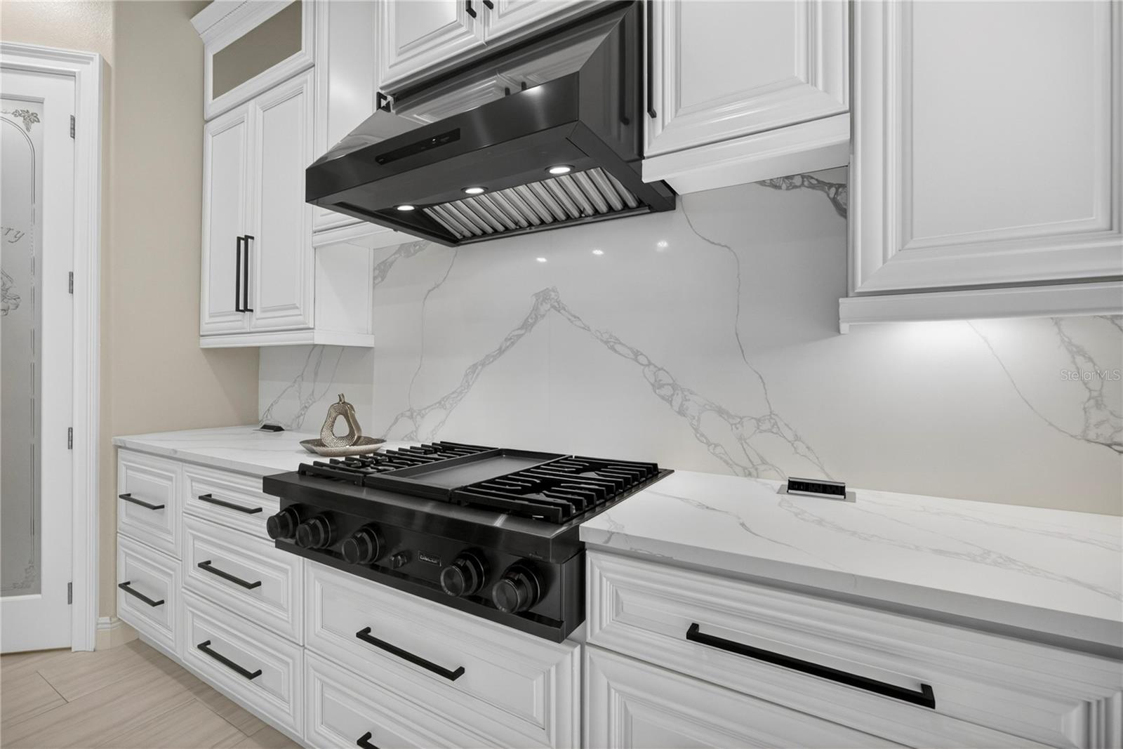 Image 21 of 71 For 1609 Kennesaw Drive