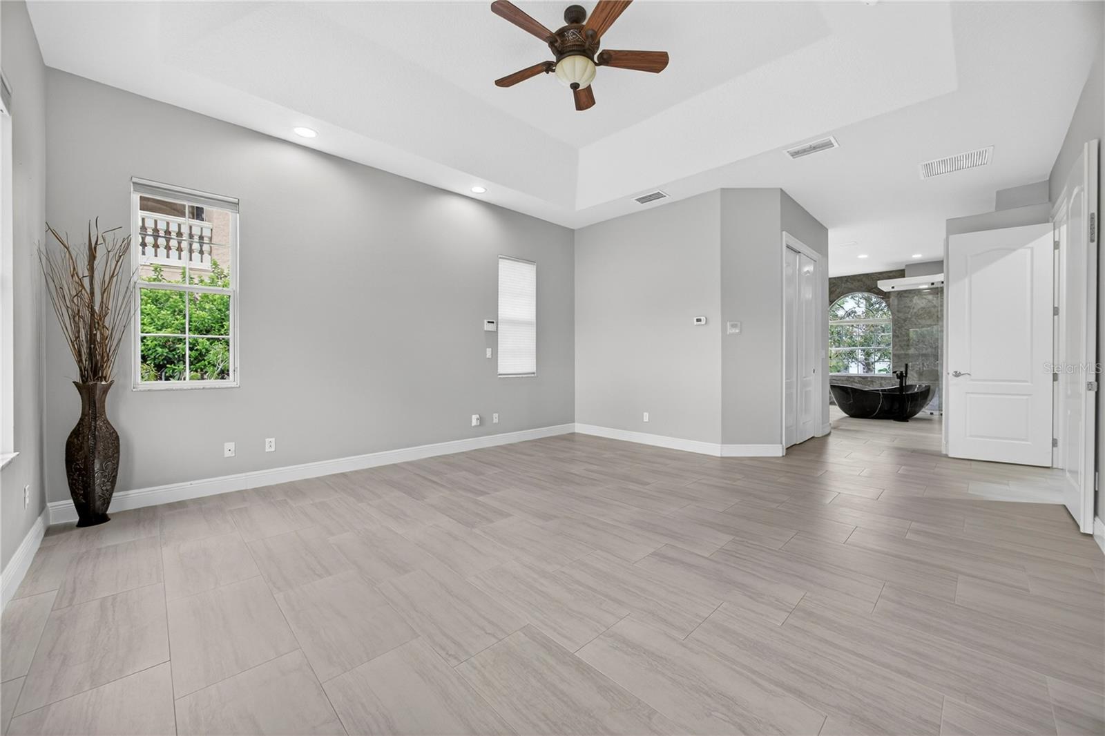 Image 25 of 71 For 1609 Kennesaw Drive