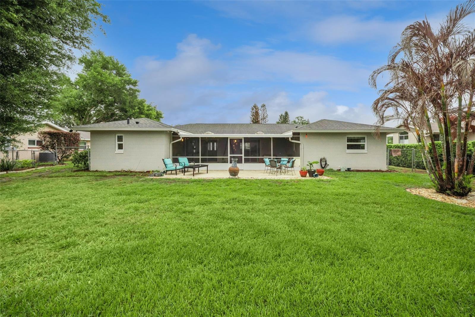 Image 36 of 46 For 425 Vandergrift Drive