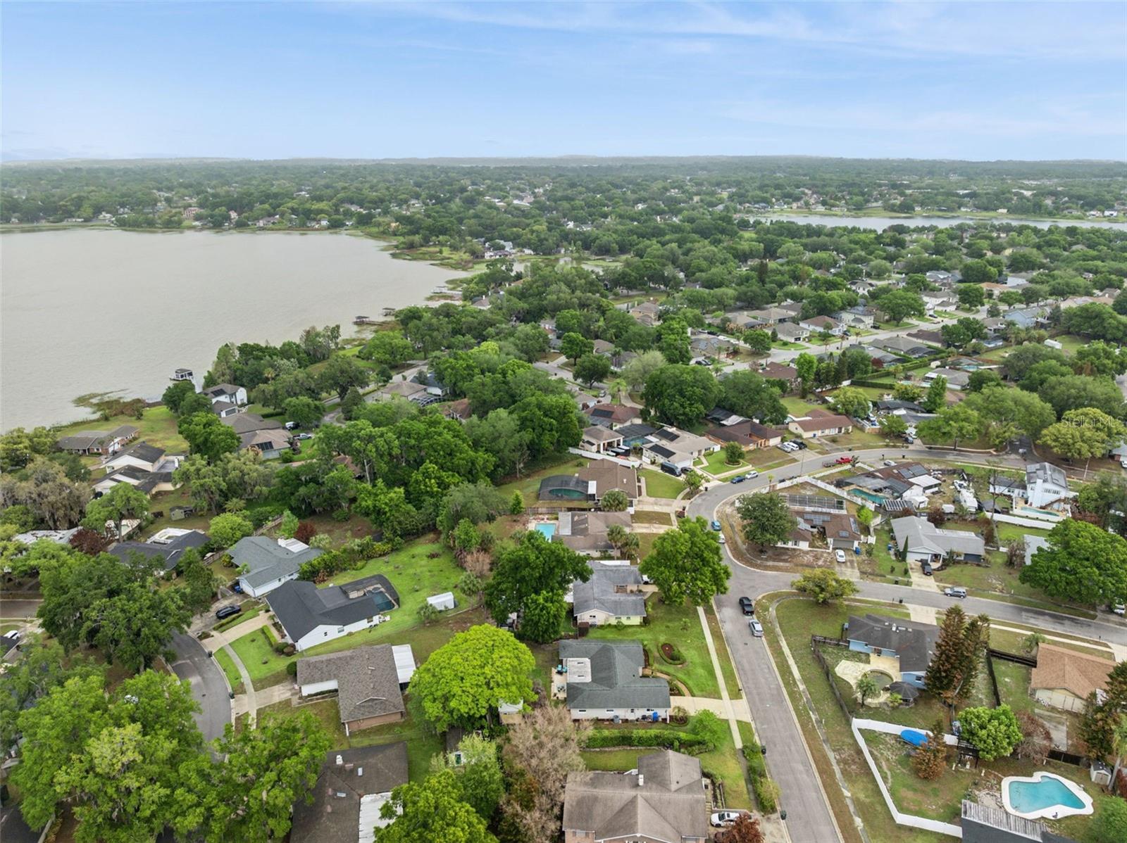 Image 42 of 46 For 425 Vandergrift Drive