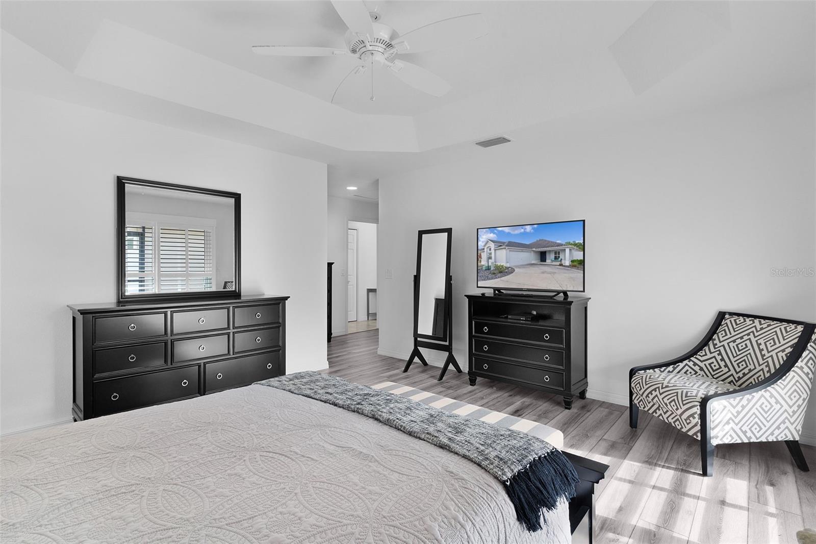 Image 17 of 32 For 9232 168th Cook Place