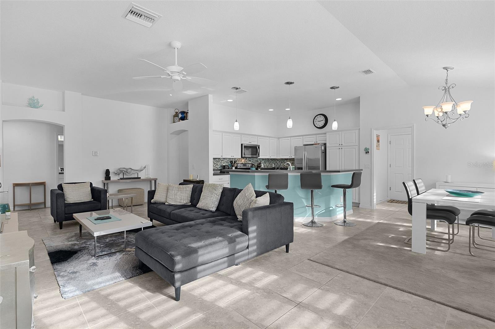 Image 5 of 32 For 9232 168th Cook Place