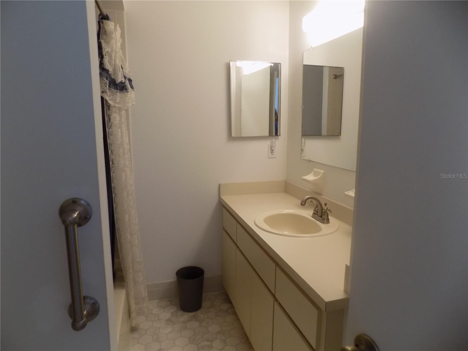 Image 10 of 21 For 17590 96th Ave