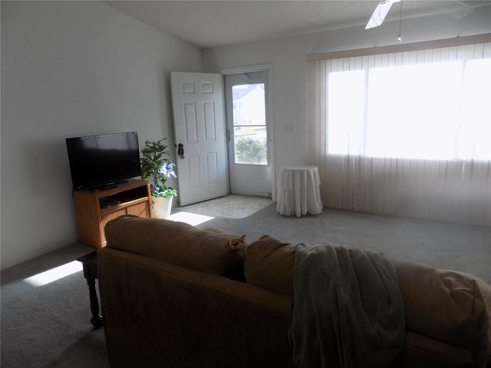 Image 9 of 21 For 17590 96th Ave