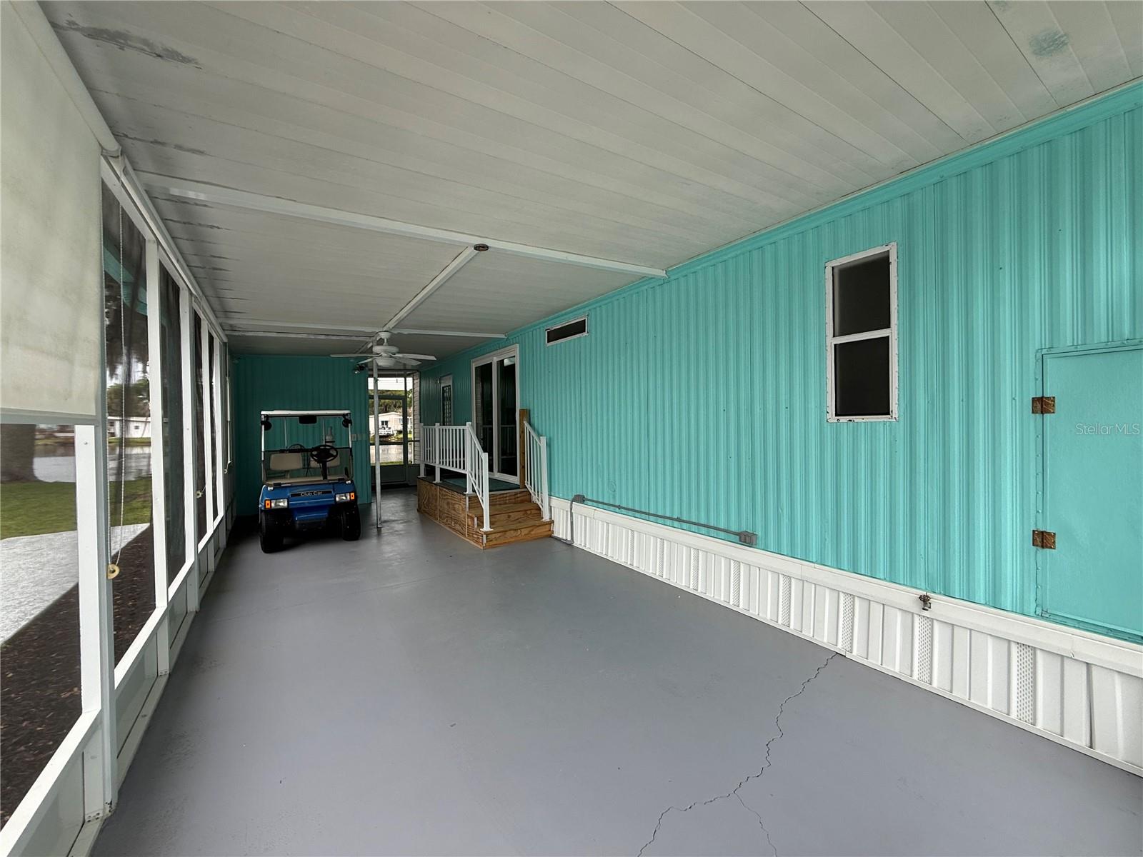 Image 30 of 46 For 8 Robin Road