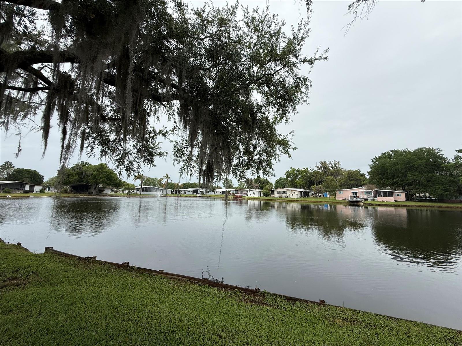 Image 35 of 46 For 8 Robin Road