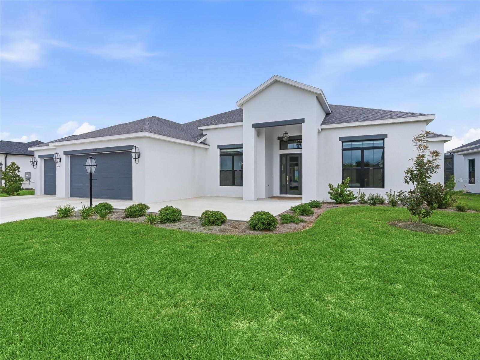 Image 10 of 91 For 7095 Jennings Court