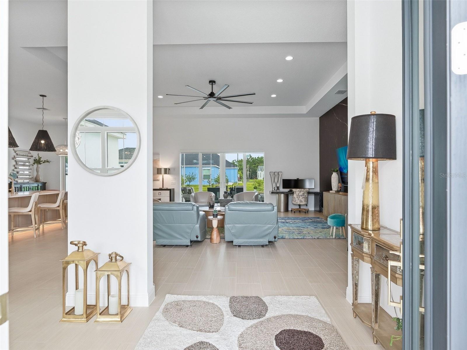 Image 13 of 91 For 7095 Jennings Court