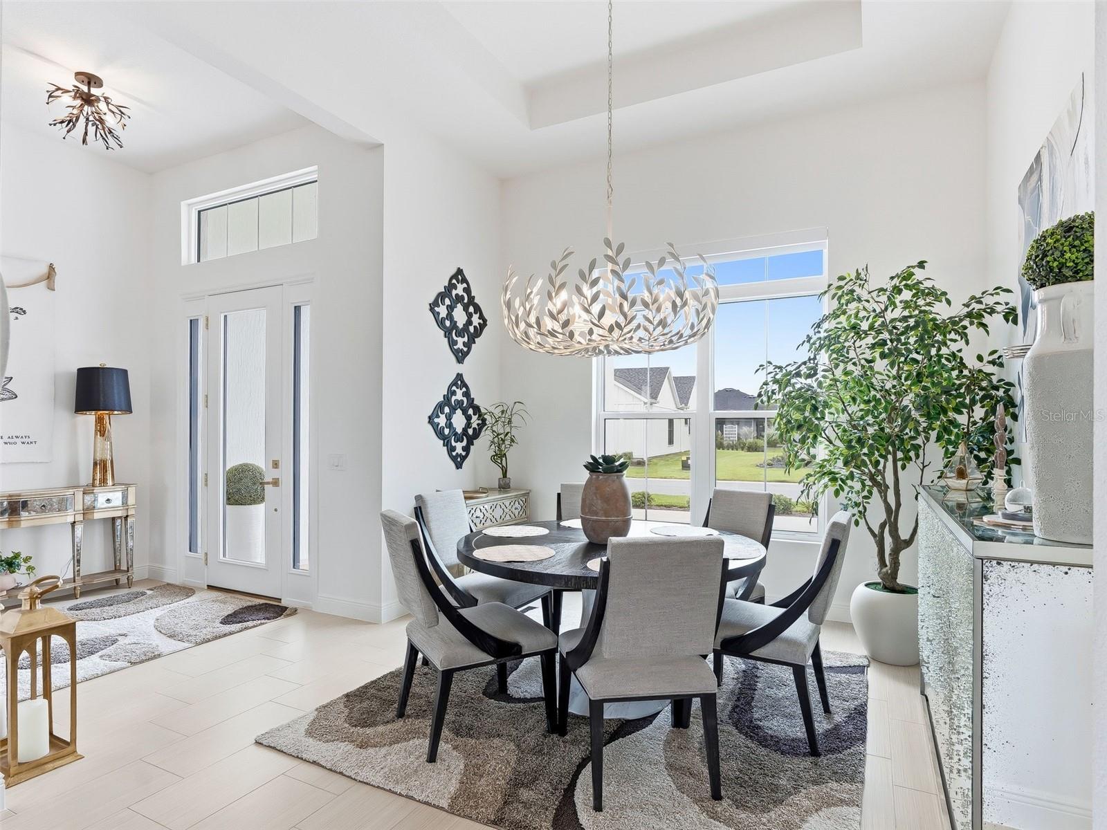 Image 18 of 91 For 7095 Jennings Court