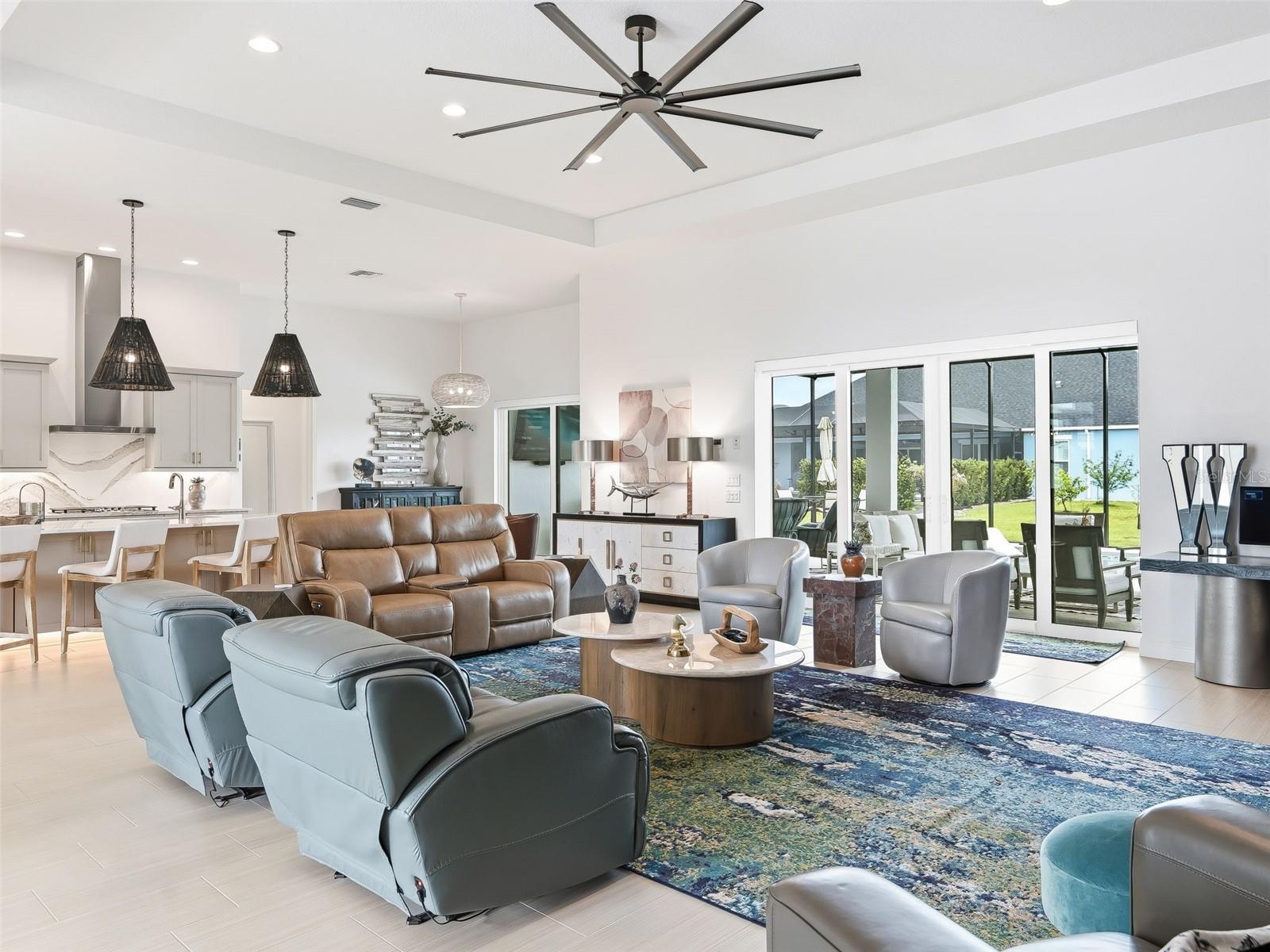 Image 22 of 91 For 7095 Jennings Court