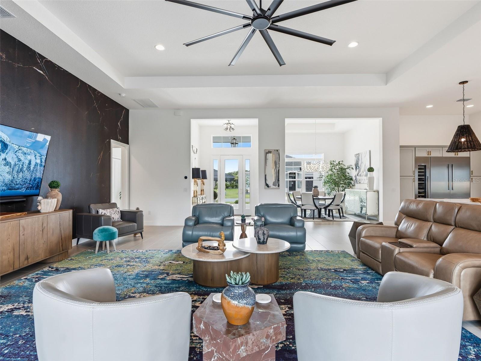 Image 24 of 91 For 7095 Jennings Court