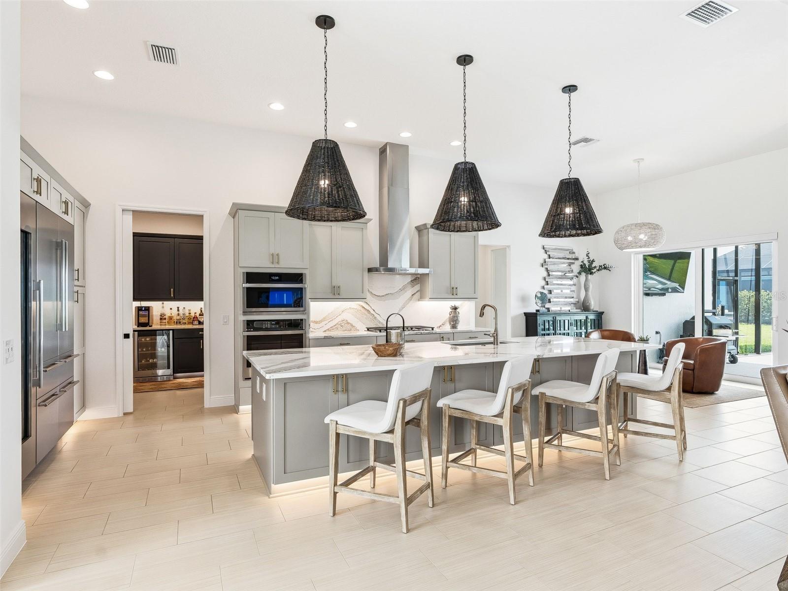 Image 28 of 91 For 7095 Jennings Court