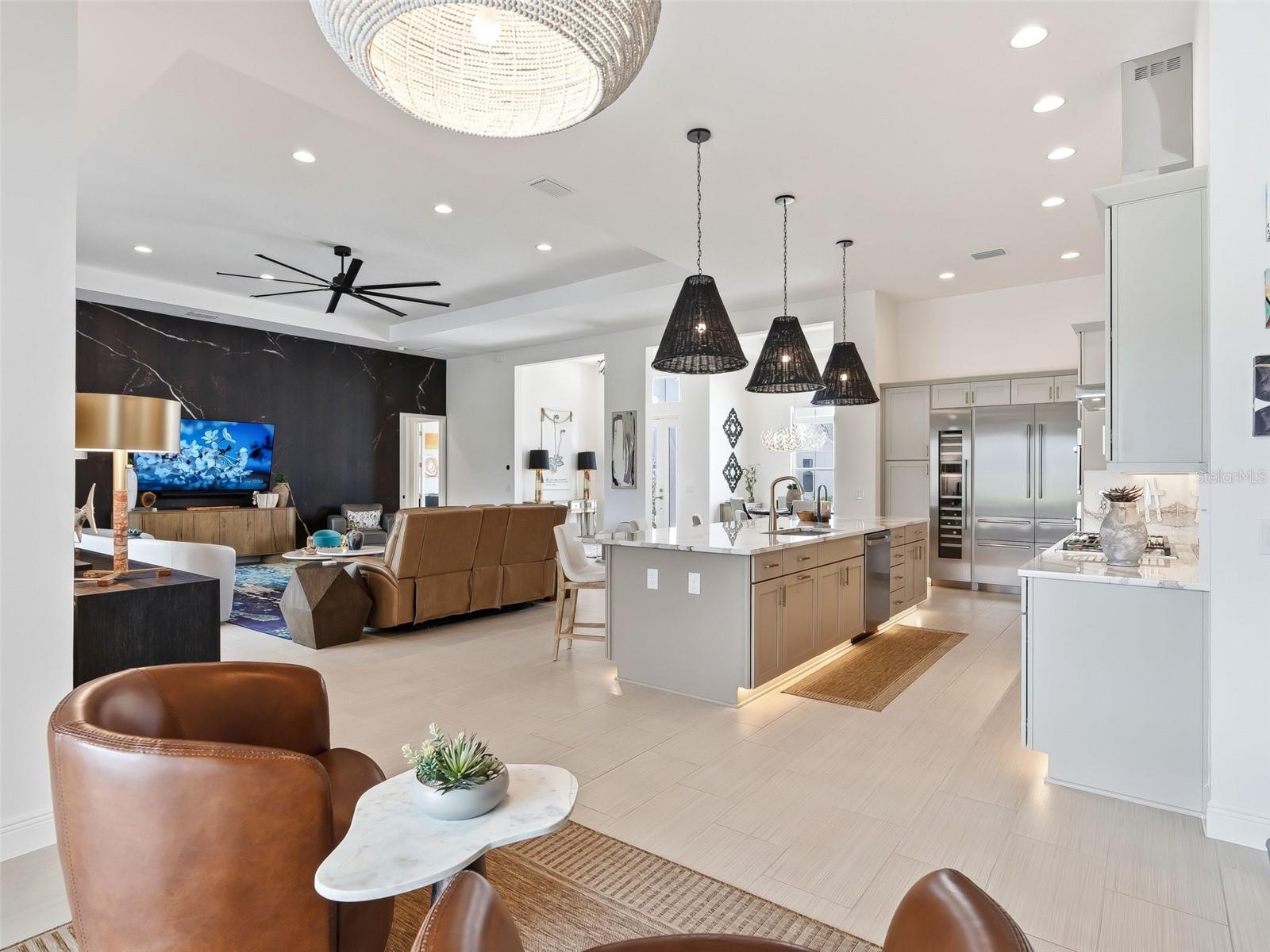 Image 30 of 91 For 7095 Jennings Court