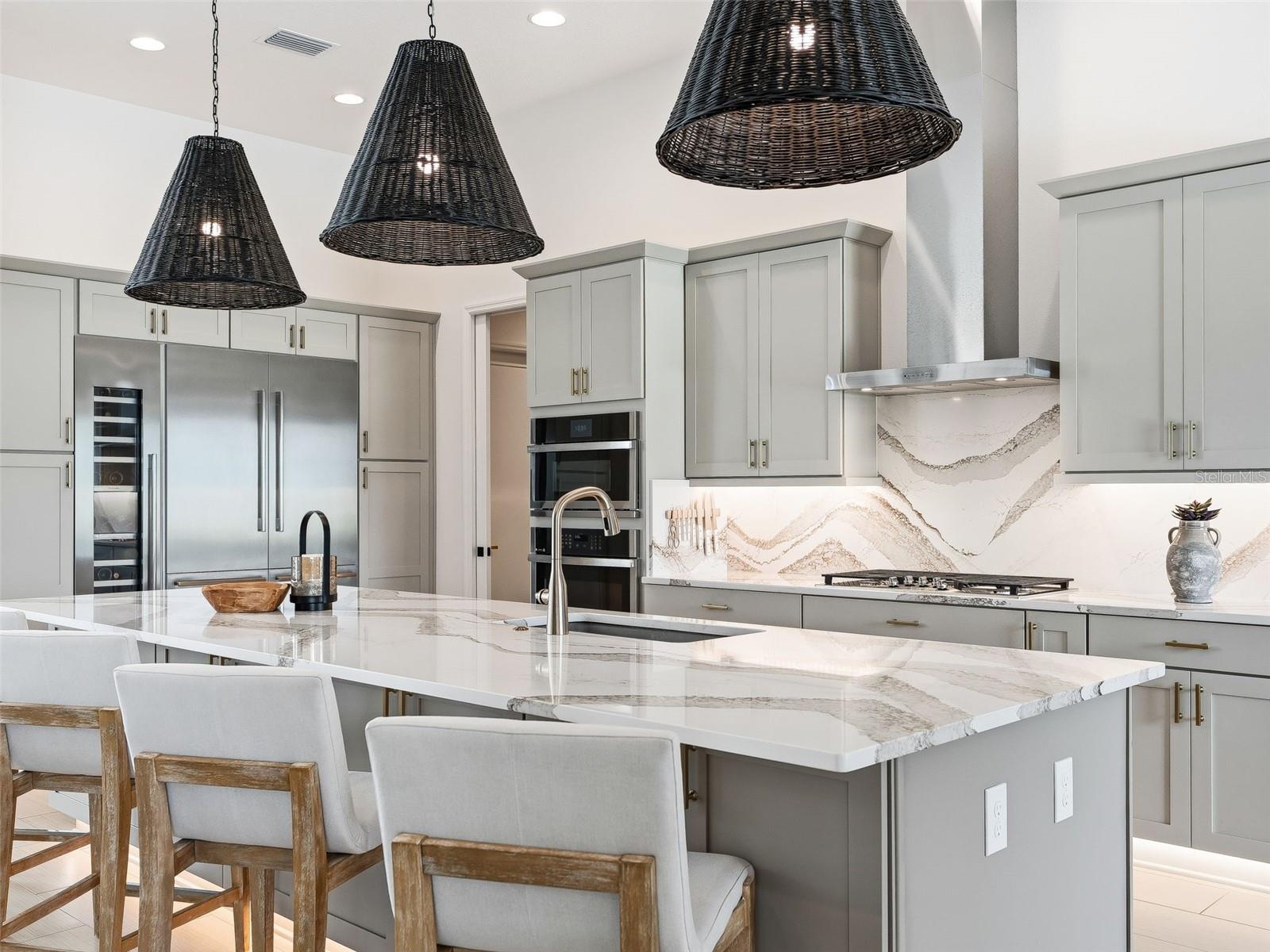 Image 32 of 91 For 7095 Jennings Court