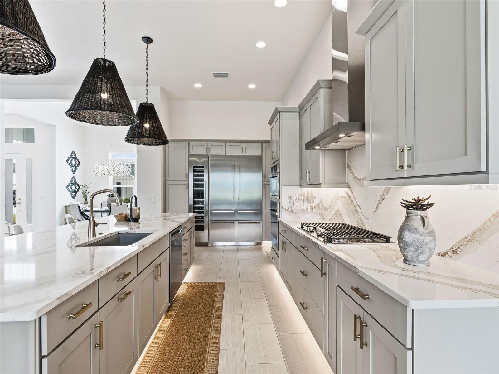 Image 39 of 91 For 7095 Jennings Court