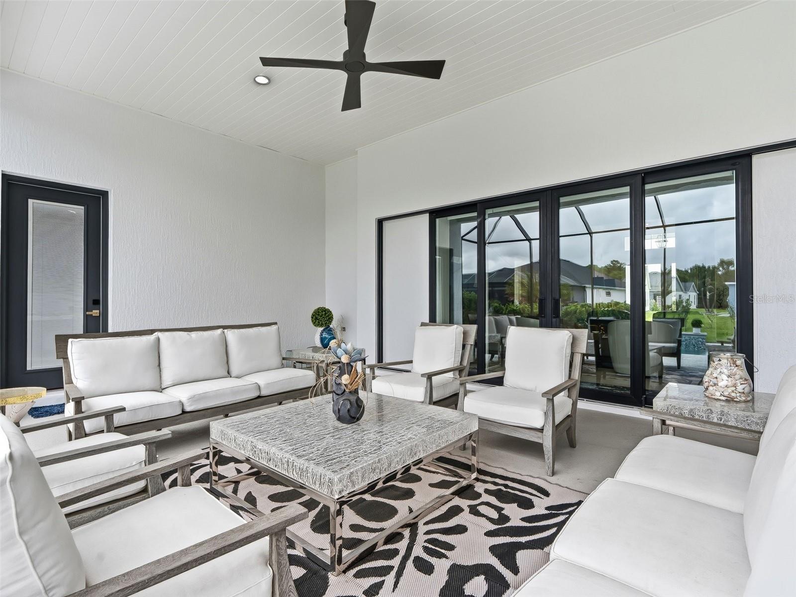 Image 70 of 91 For 7095 Jennings Court