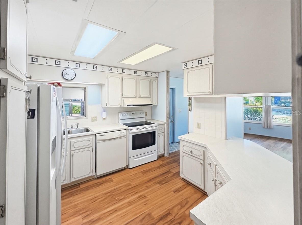 Image 14 of 37 For 22 Bobwhite Road